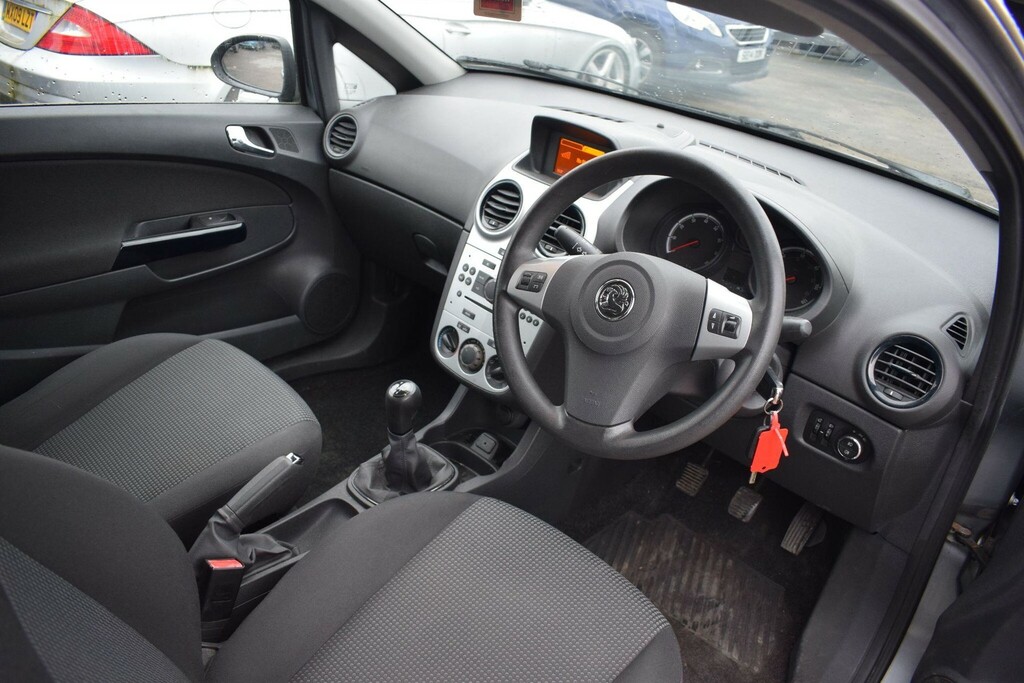 Vauxhall Corsa 1.2 16V Excite Euro 5 Ac CY11FKA Silver #3