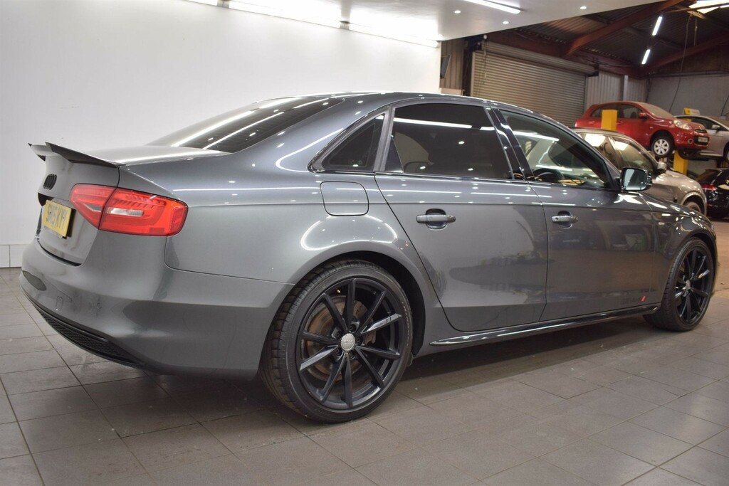 Audi A4 2.0 Tdi Black Edition Plus Euro 5 Ss SM15KYY Grey #2