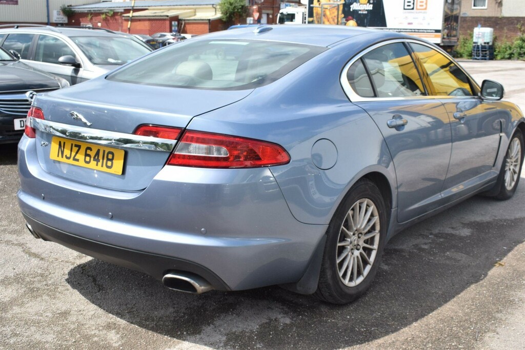 Jaguar XF 2.7D V6 Luxury Euro 4 Blue #2