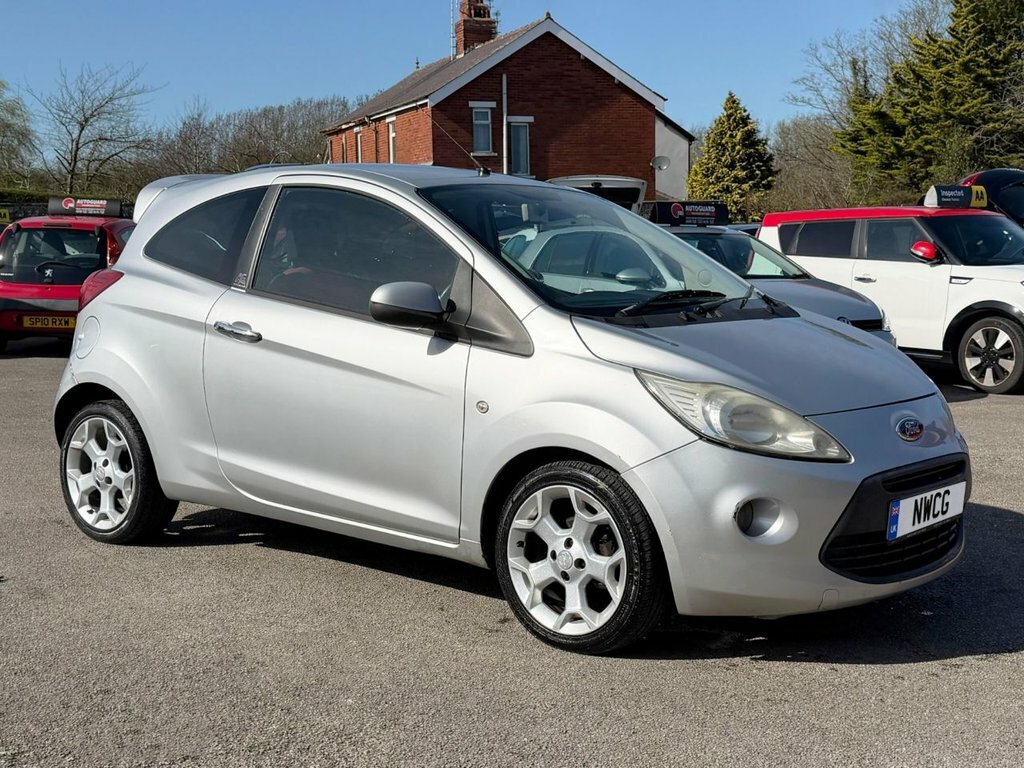 Ford KA 1.3L Titanium LD60UCH Silver #2
