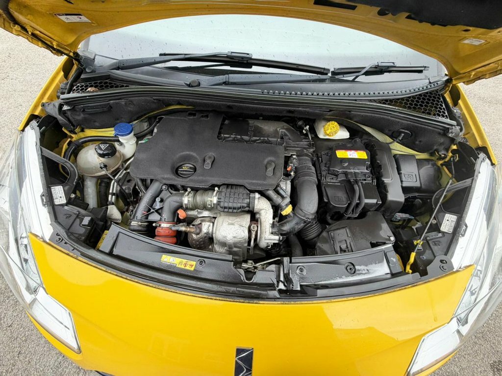 Citroen DS3 1.6L Dstyle BU14AFA Yellow #4