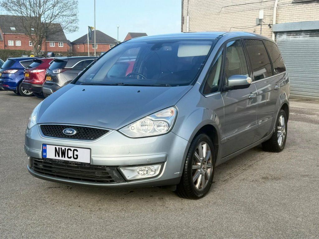 Ford Galaxy 2L Ghia Silver #4