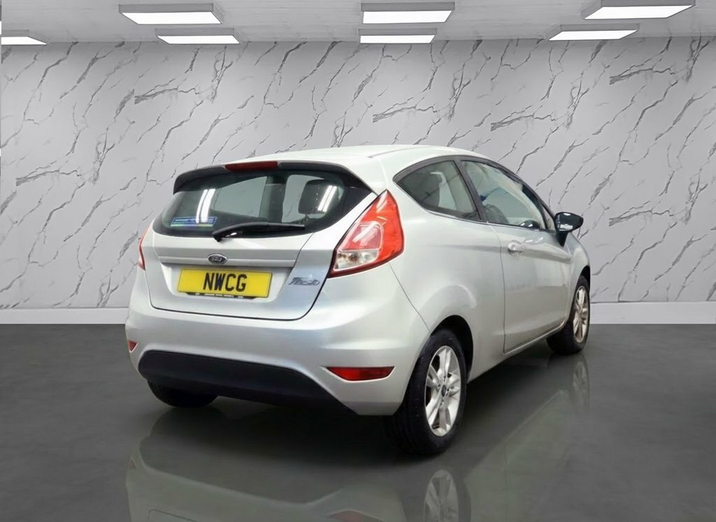 Ford Fiesta 1.3L Zetec AJ15YOK Silver #4