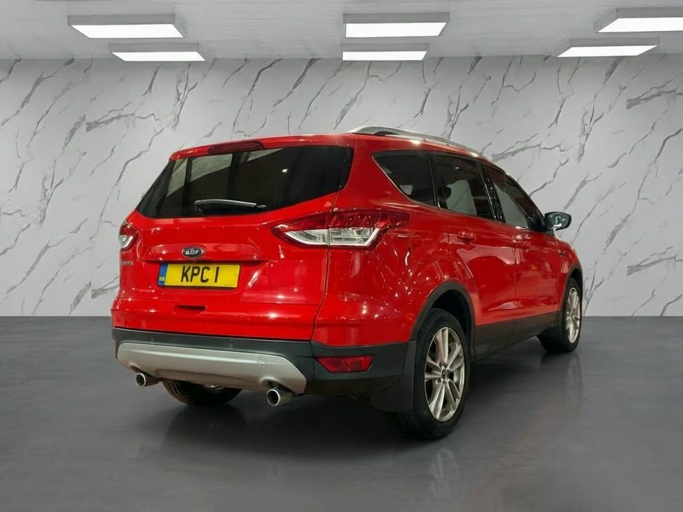 Ford Kuga 2L Titanium X SW64GXT Red #3