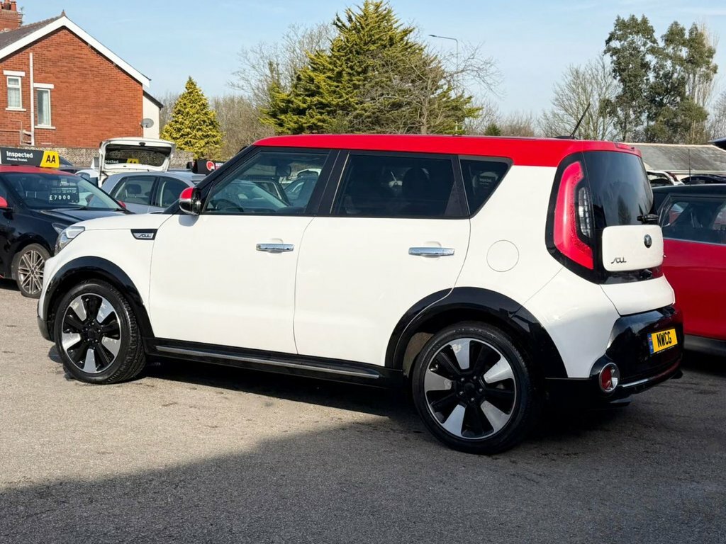 Kia Soul 1.6L Mixx White #6