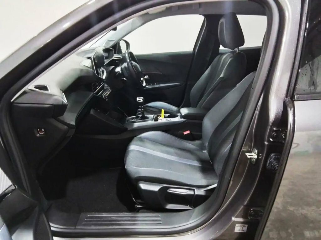 Peugeot 2008 Suv WF70ZRN Grey #3