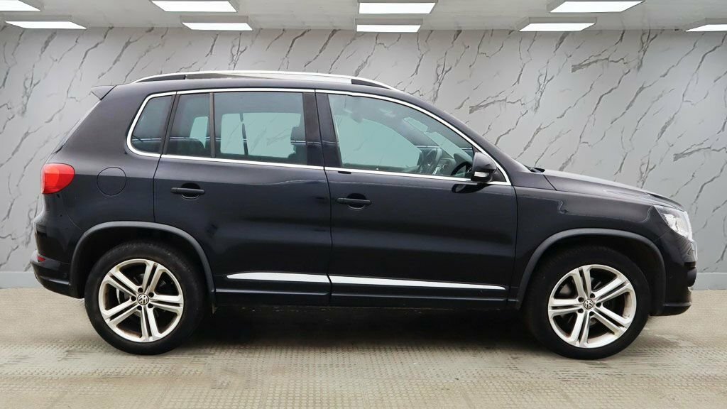 Volkswagen Tiguan 2L R-line Edition JC54BUR Black #6