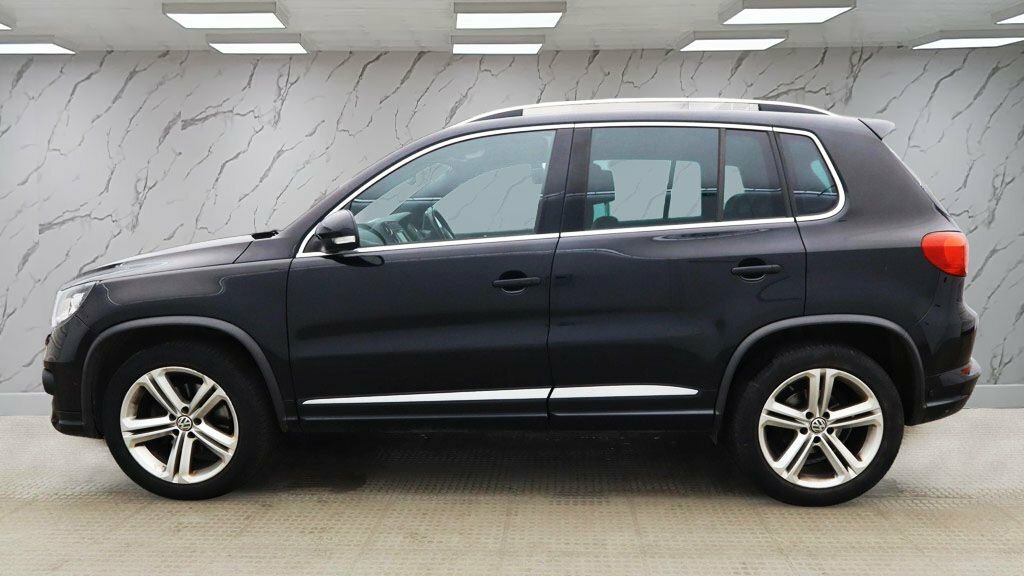 Volkswagen Tiguan 2L R-line Edition JC54BUR Black #5