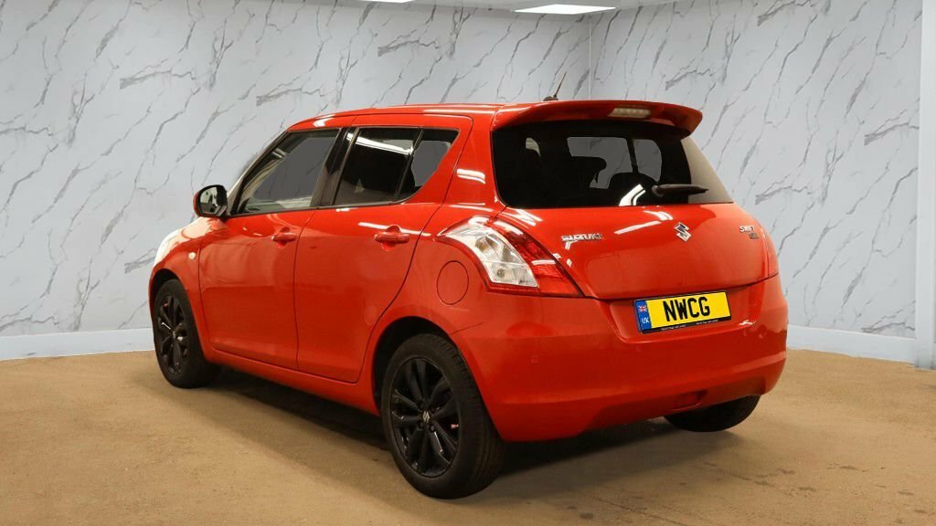 Suzuki Swift 1.2L Sz-l KR16AHU Red #3