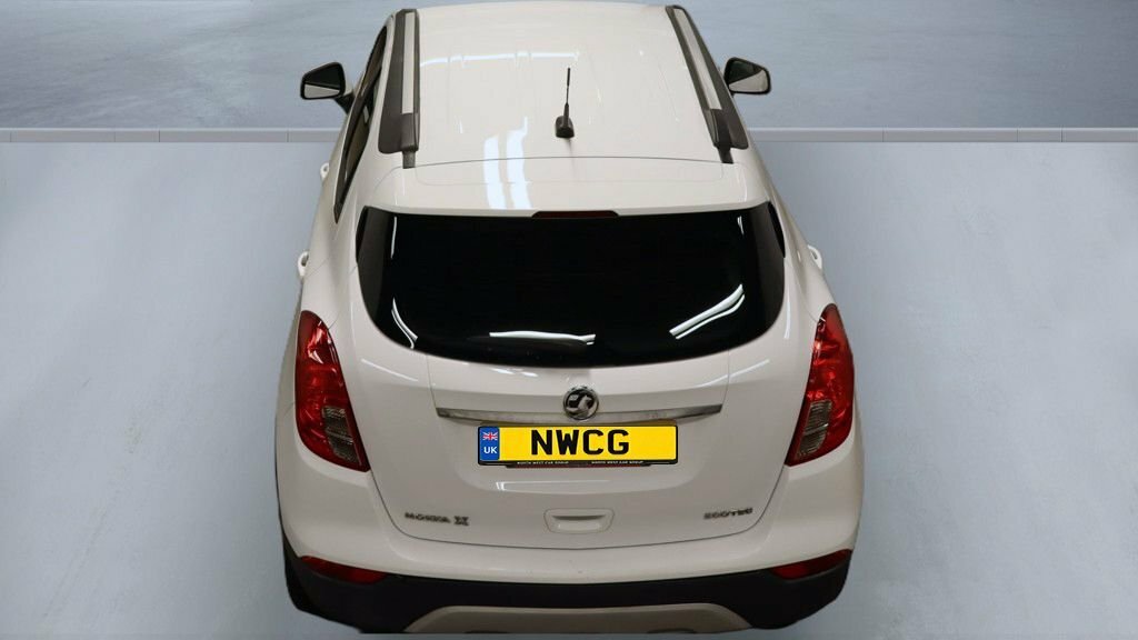 Vauxhall Mokka X 1.4L Design Nav DO19OUG White #5
