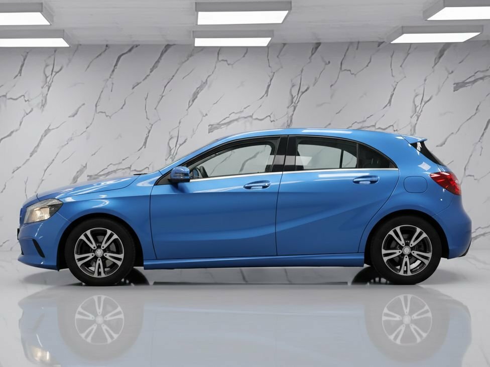 Mercedes-Benz A Class 1.5L Se DC66MUP Blue #5