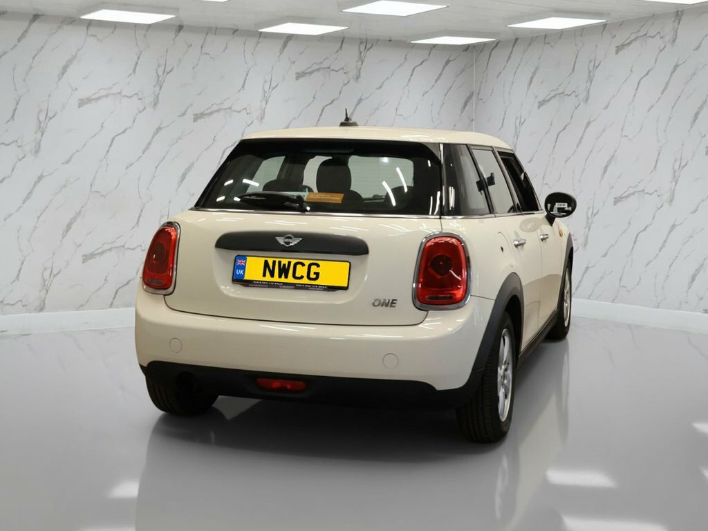 Mini Hatch 1.2L One EN65JJU White #5