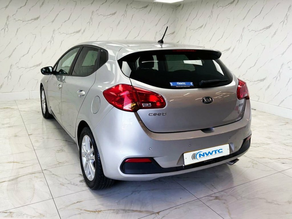 Kia Ceed 1.4L Sr7 Silver #6