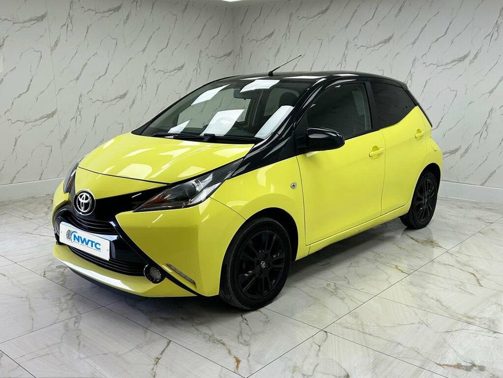 Toyota Aygo 1L X-cite 3 SL66DPN Yellow #5