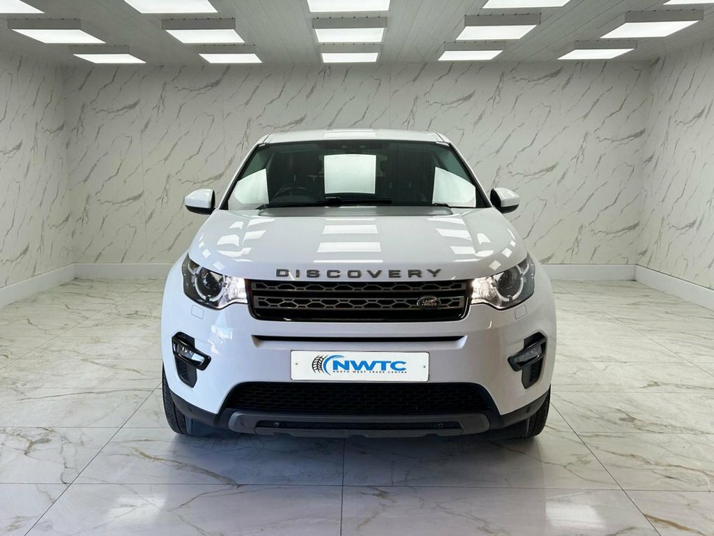 Land Rover Discovery Sport 2L Se Tech White #3