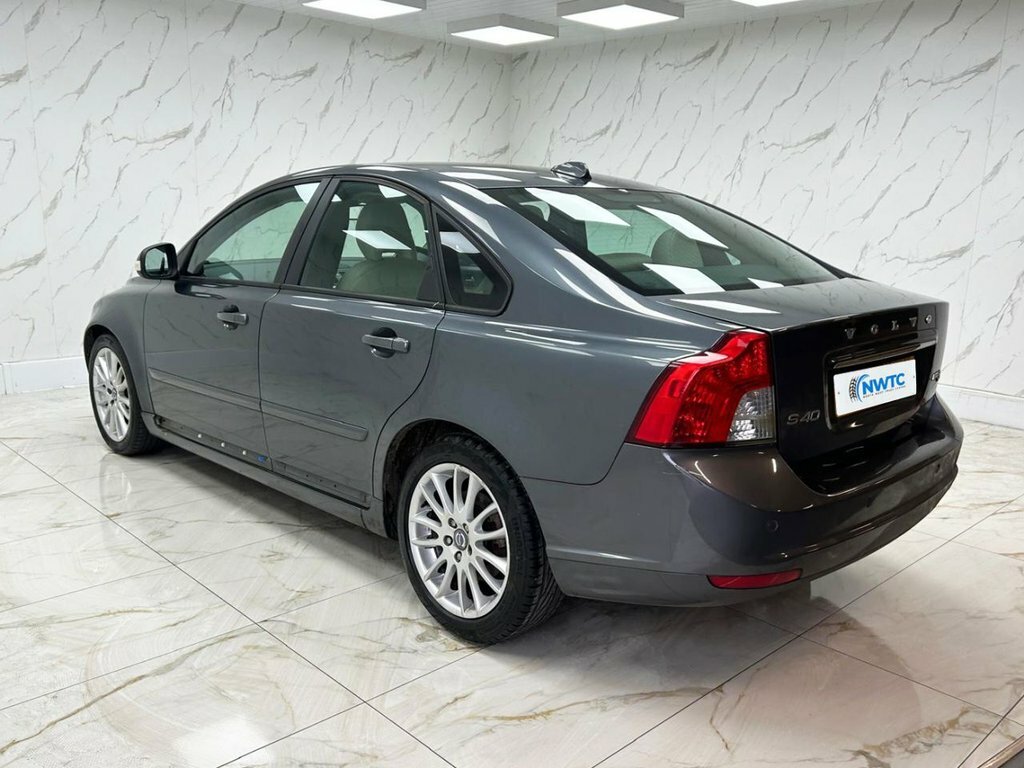 Volvo S40 1.6L Se Lux Edition Grey #6