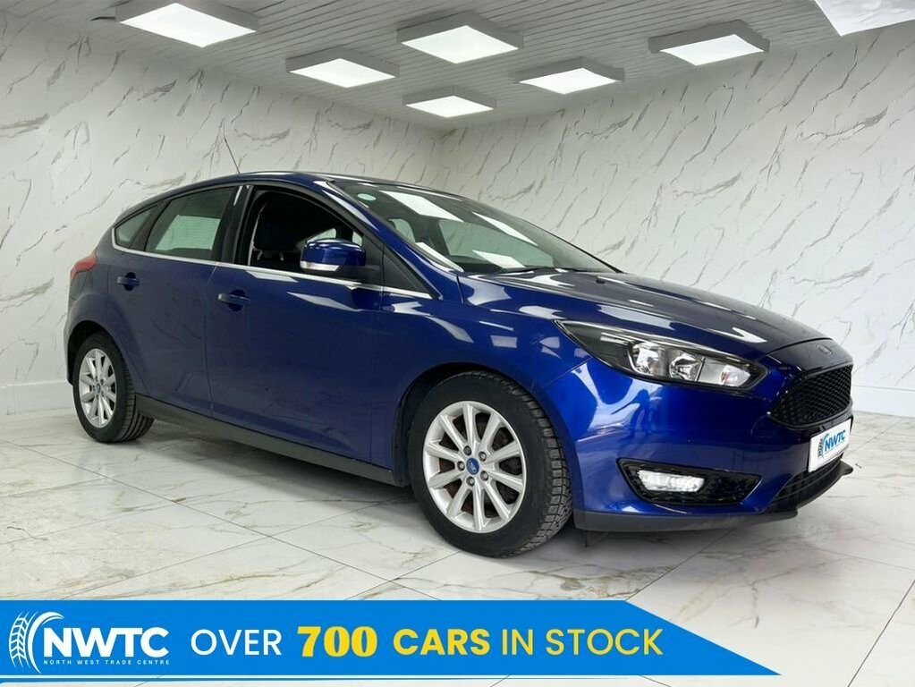 Ford Focus 1L Titanium Blue