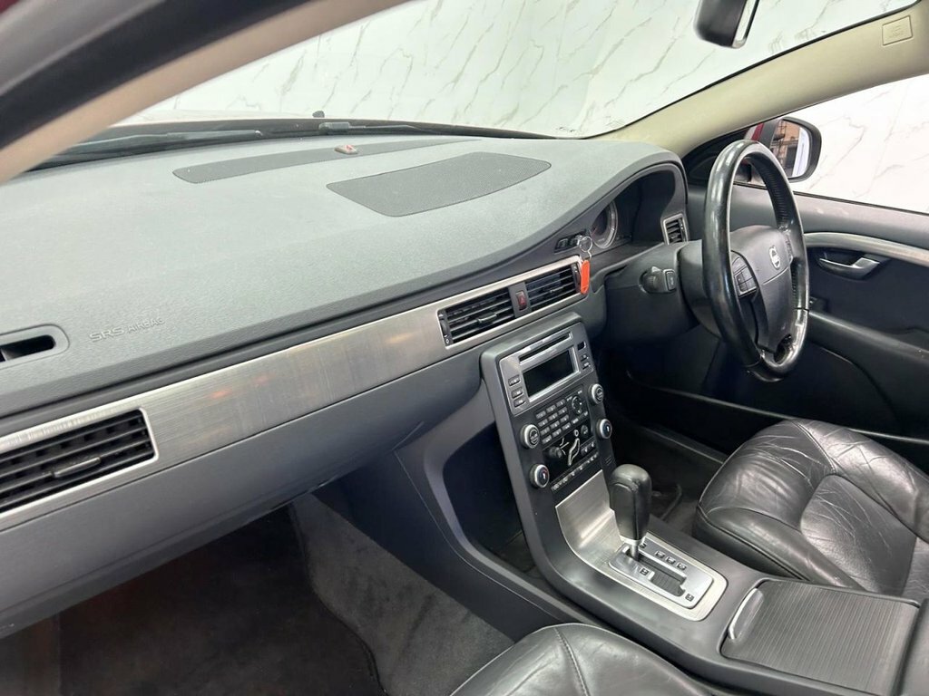 Volvo V70 2.5T Se Lux Rti Nav Geartronic Euro 4 Black #12