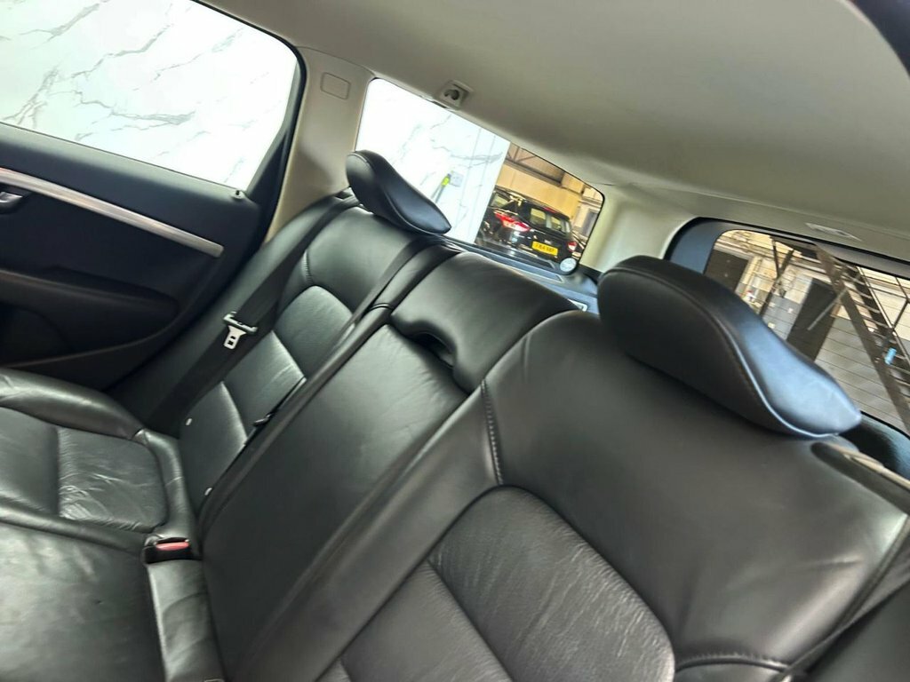 Volvo V70 2.5T Se Lux Rti Nav Geartronic Euro 4 Black #19