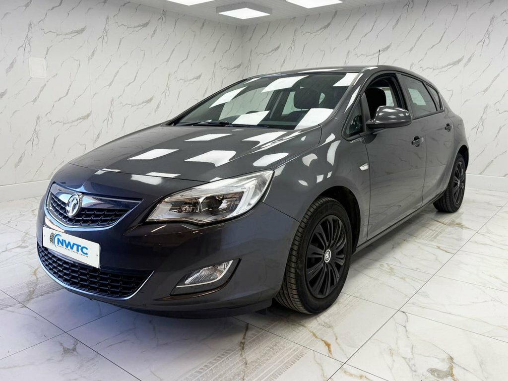 Vauxhall Astra 1.6L Exclusiv MV60WEW Grey #5
