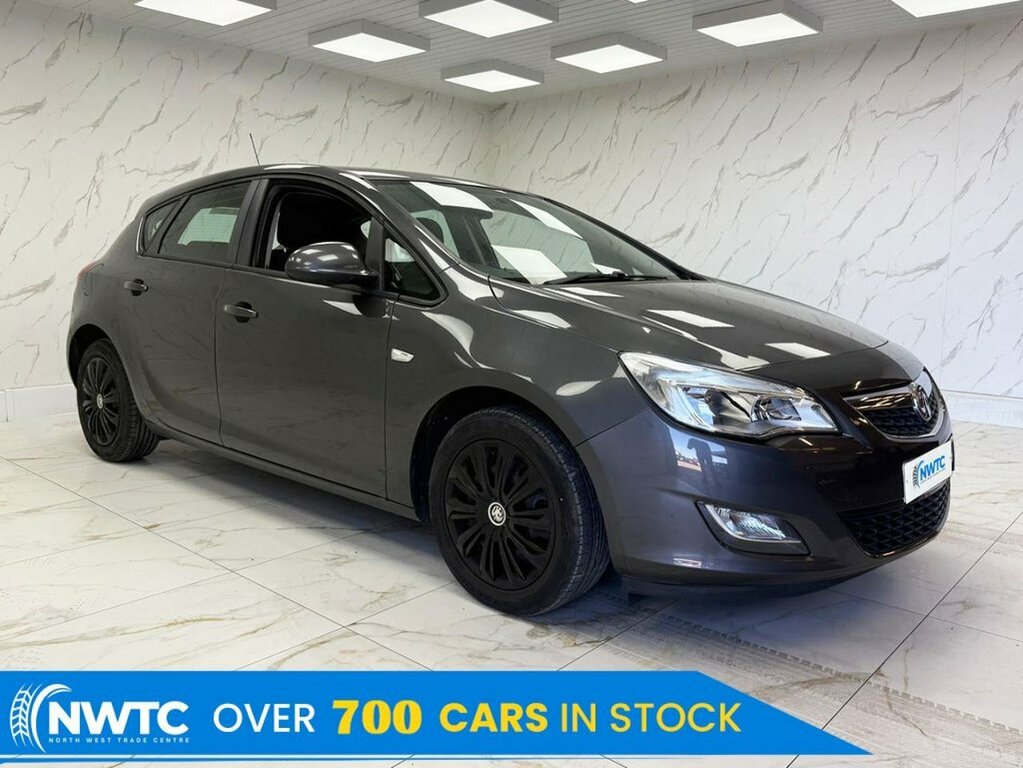 Vauxhall Astra 1.6L Exclusiv Grey