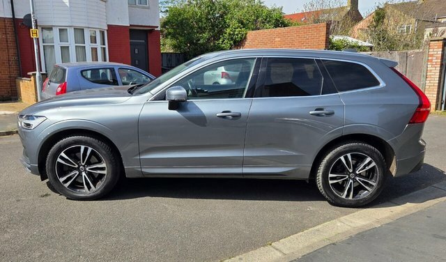 Volvo XC60 2.0 D4 Momentum Suv Awd Euro 6 S HX68HZF Grey #4