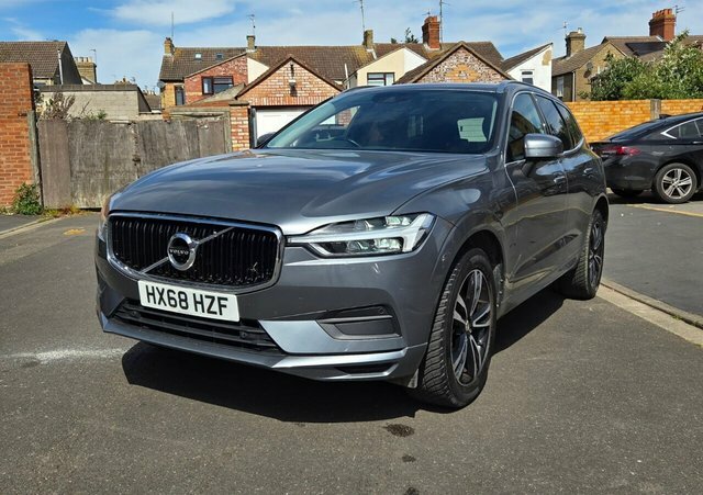 Volvo XC60 2.0 D4 Momentum Suv Awd Euro 6 S HX68HZF Grey #3