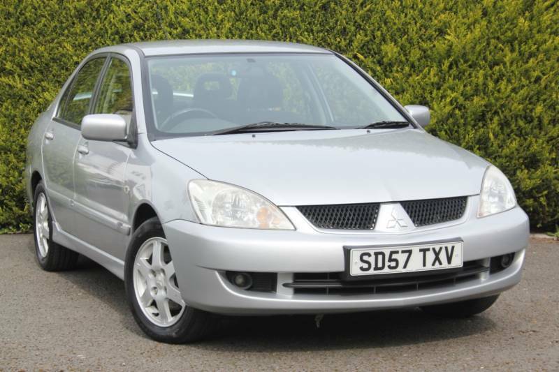 Mitsubishi Lancer Lancer Equippe Silver #1