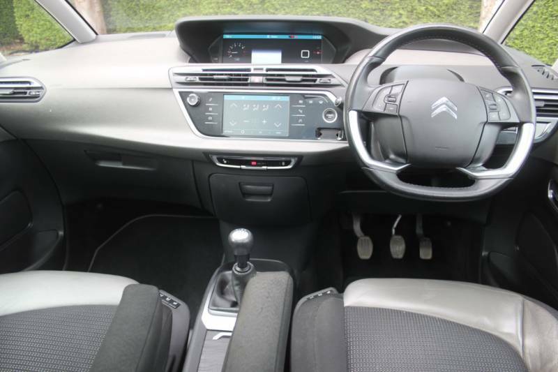 Citroen Grand C4 Picasso 1.6 Bluehdi Flair - 2016 66 CY66AEN Red #2