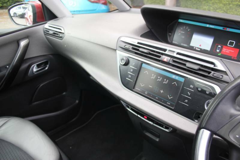 Citroen Grand C4 Picasso 1.6 Bluehdi Flair - 2016 66 CY66AEN Red #6