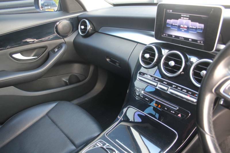 Mercedes-Benz C Class C220 Bluetec Se - 2015 15 BK15KCG Black #6