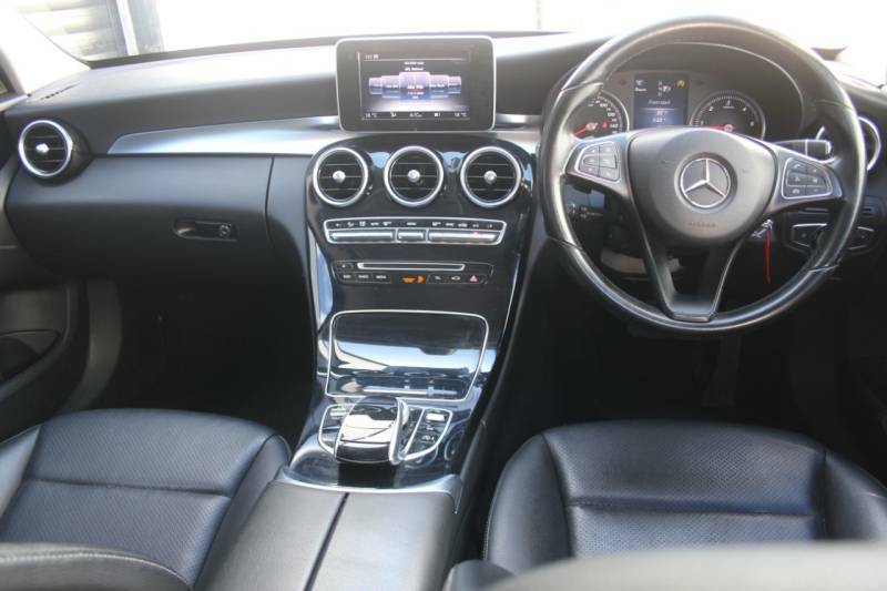 Mercedes-Benz C Class C220 Bluetec Se - 2015 15 BK15KCG Black #2