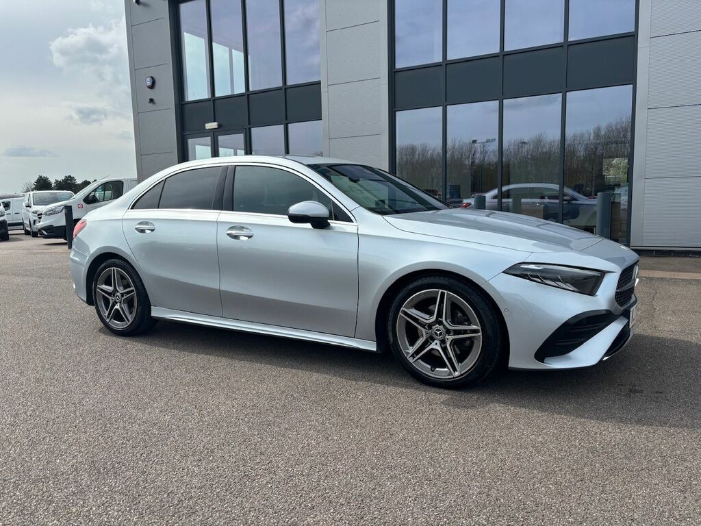 Mercedes-Benz A Class 1.3 A180h Mhev Amg Line Executive 150Ps KJ73XMD Silver #3