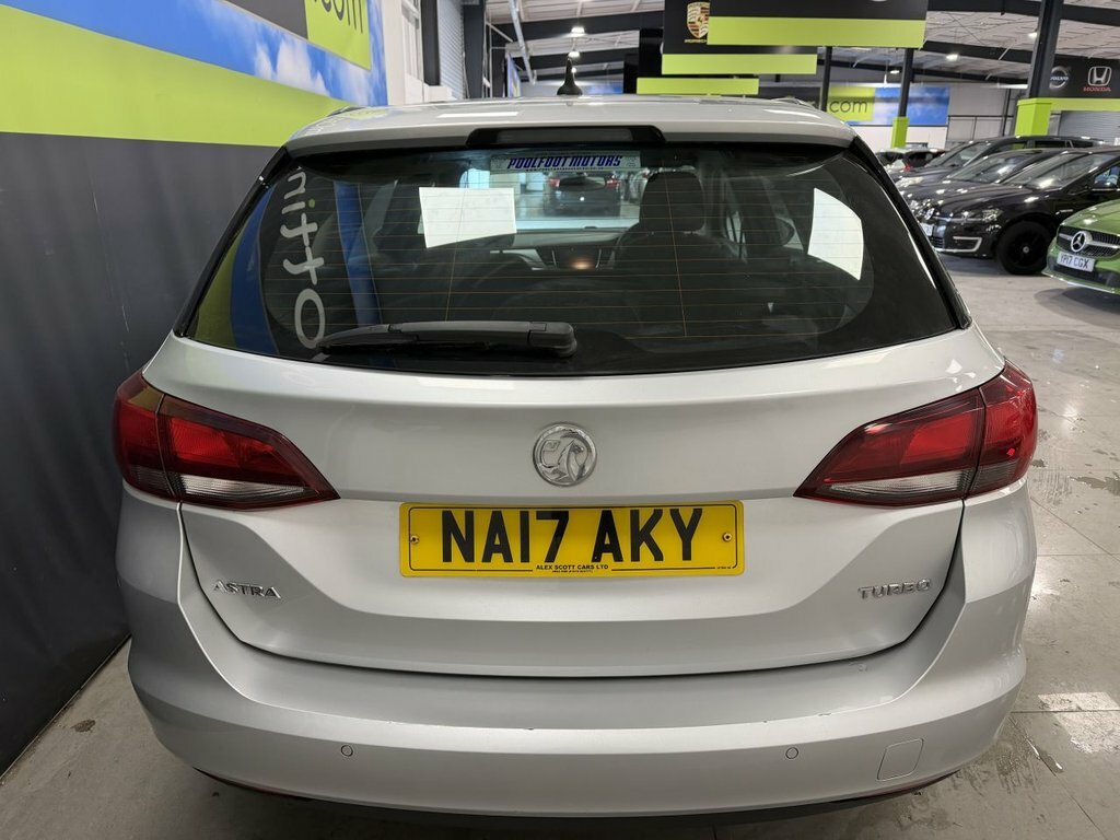 Vauxhall Astra 1.4L Tech Line NA17AKY Silver #5