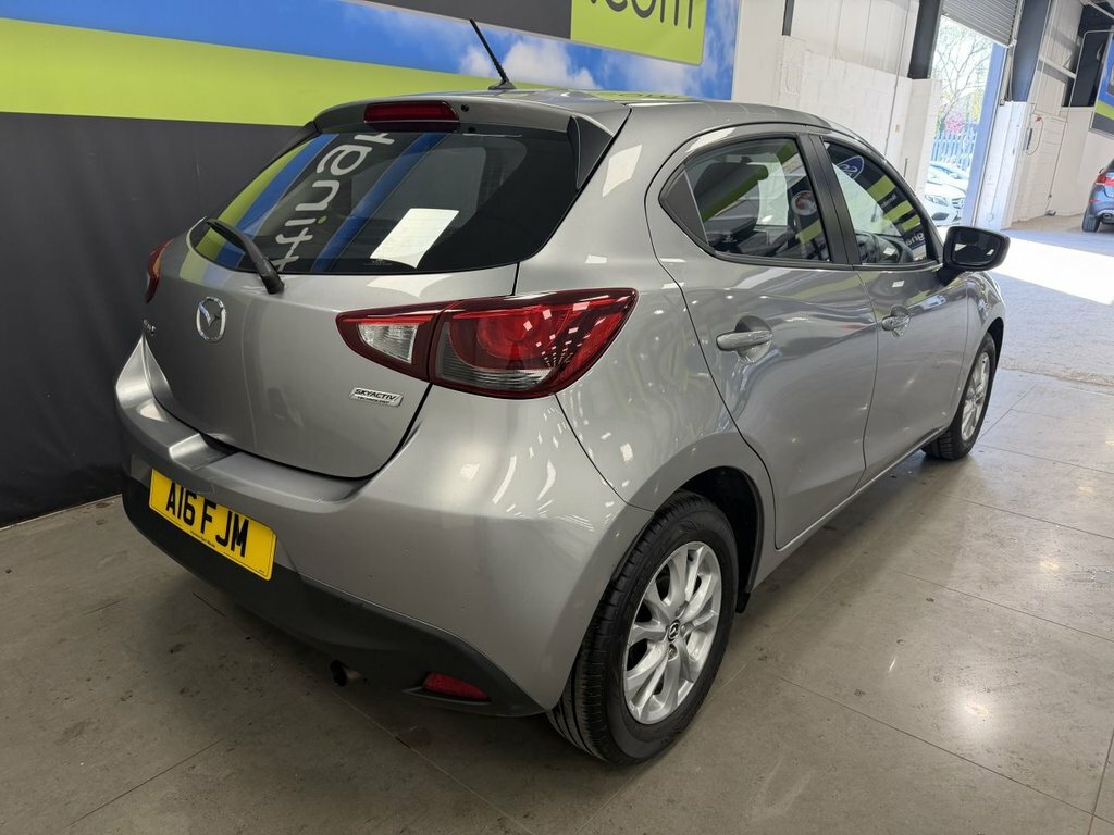 Mazda 2 1.5L Se-l Silver #5
