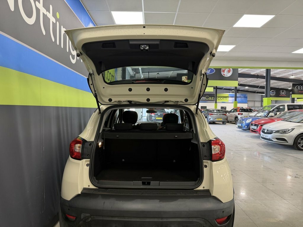 Renault Captur 1.5L Dynamique S Medianav L13KLK White #6