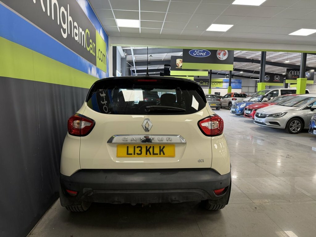 Renault Captur 1.5L Dynamique S Medianav L13KLK White #5