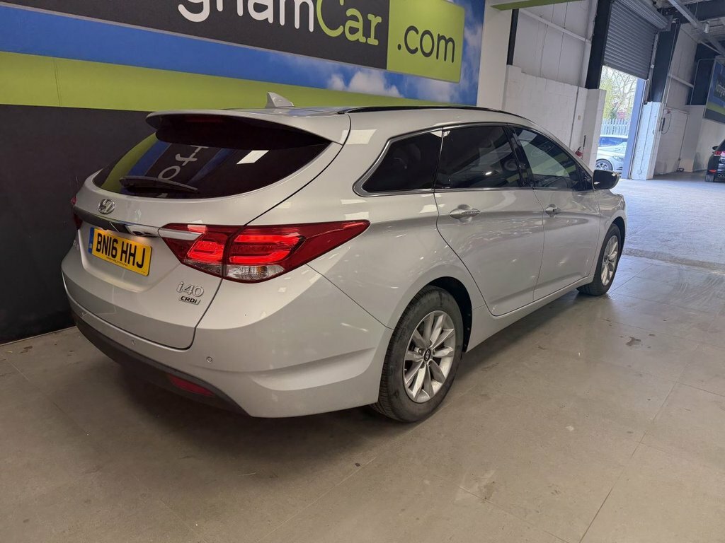 Hyundai I40 1.7L Se Nav Business Grey #3