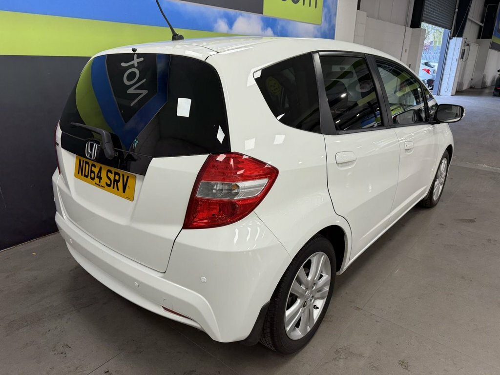 Honda Jazz 1.4L Es Plus ND64SRV White #4