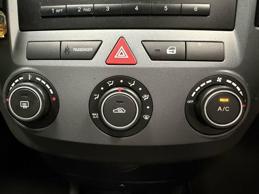 Kia Proceed 1.4 Zr-7 104 Bhp White #25