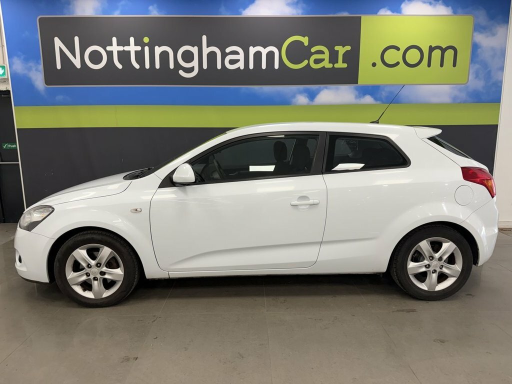 Kia Proceed 1.4 Zr-7 104 Bhp White #9