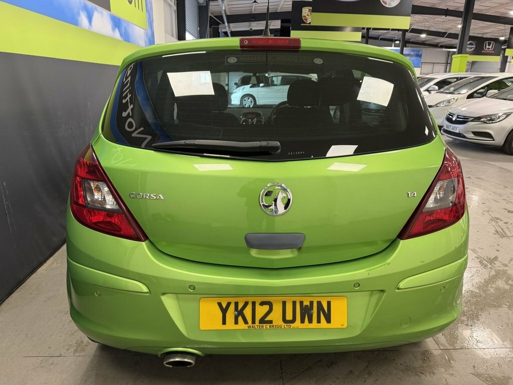 Vauxhall Corsa 1.4L Sxi Green #6