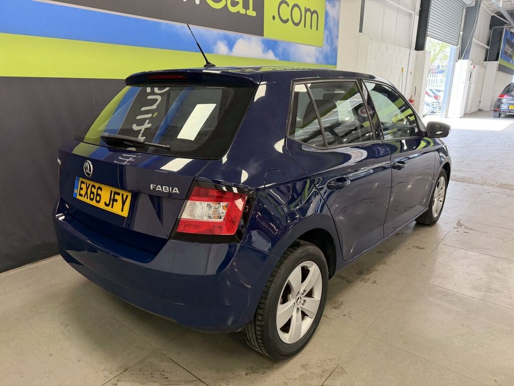 Skoda Fabia 1.2L Se EX66JFY Blue #5