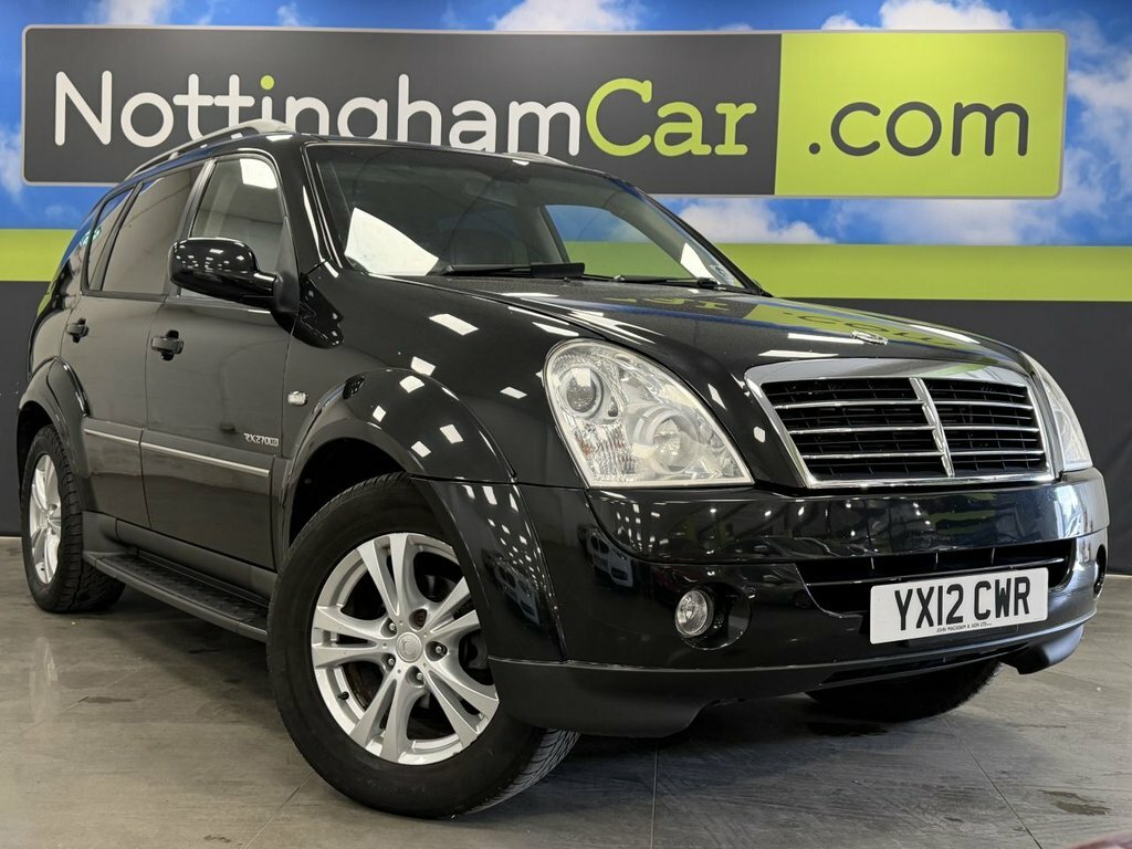 SsangYong Rexton Suv 2.7 D Ex 2012 Black #41