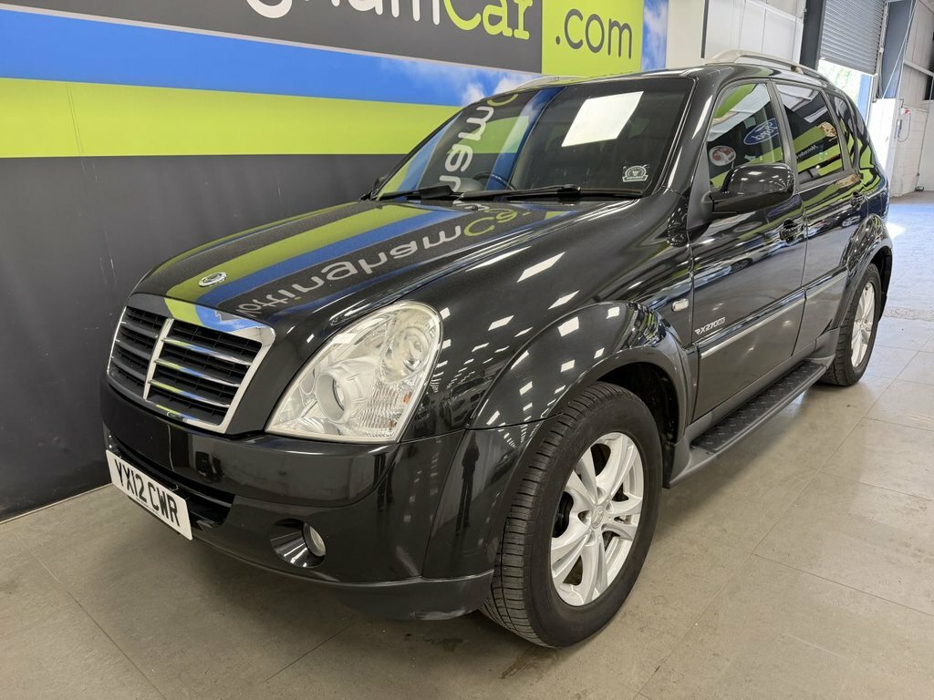 SsangYong Rexton Suv 2.7 D Ex 2012 Black #10