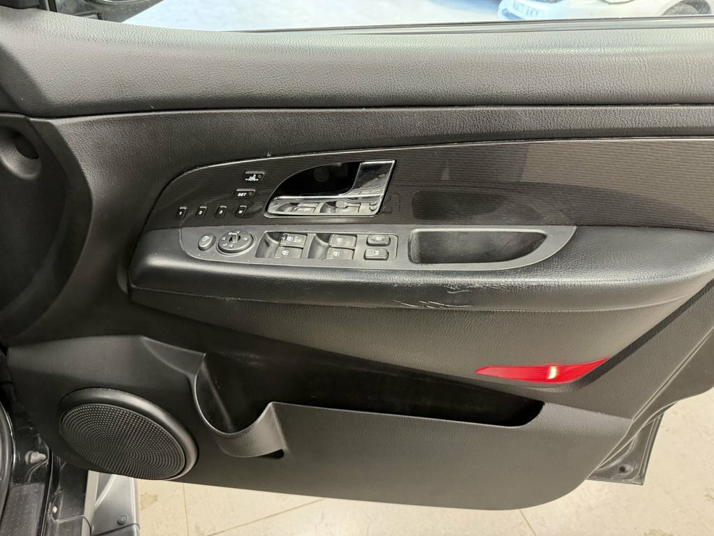 SsangYong Rexton Suv 2.7 D Ex 2012 Black #13