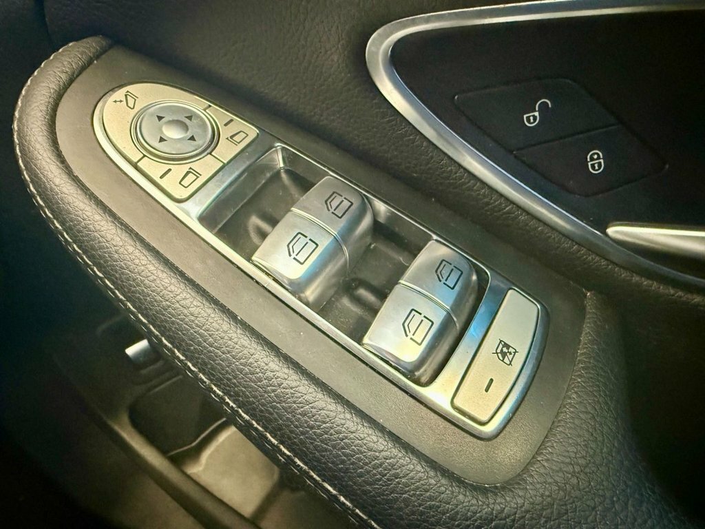 Mercedes-Benz C Class 2.1L Amg Line LL67FNF Black #4