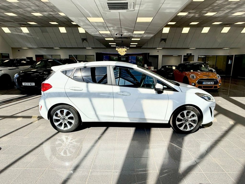 Ford Fiesta 1.1L Trend CA69VKU White #3