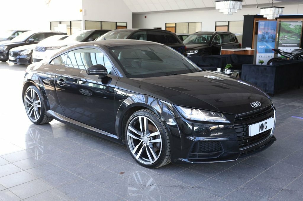 Audi TT 2L S Line YN66PYX Black #2