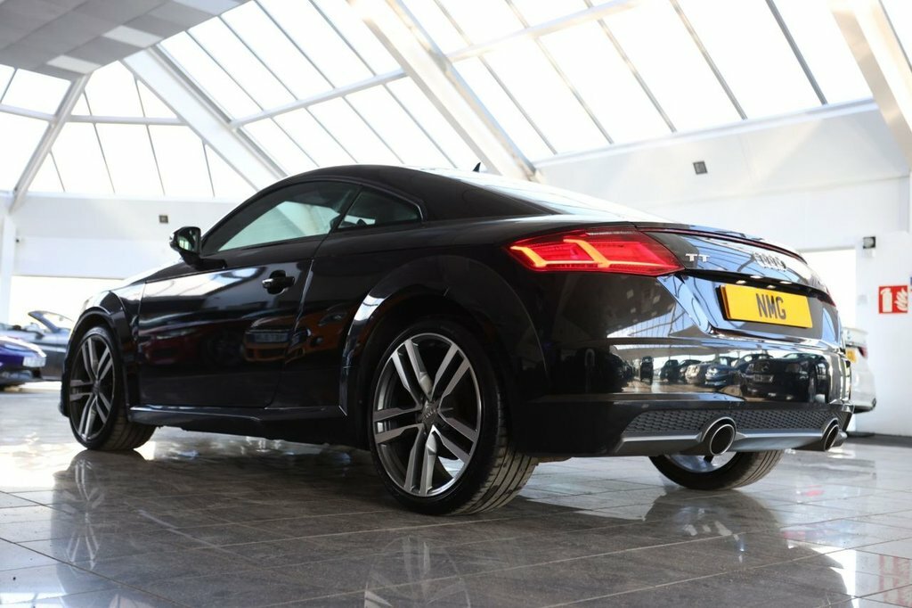 Audi TT 2L S Line YN66PYX Black #6